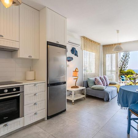 Seawaves 1- Bedroom Apartment Near Meneou Beach Larnaca Zewnętrze zdjęcie