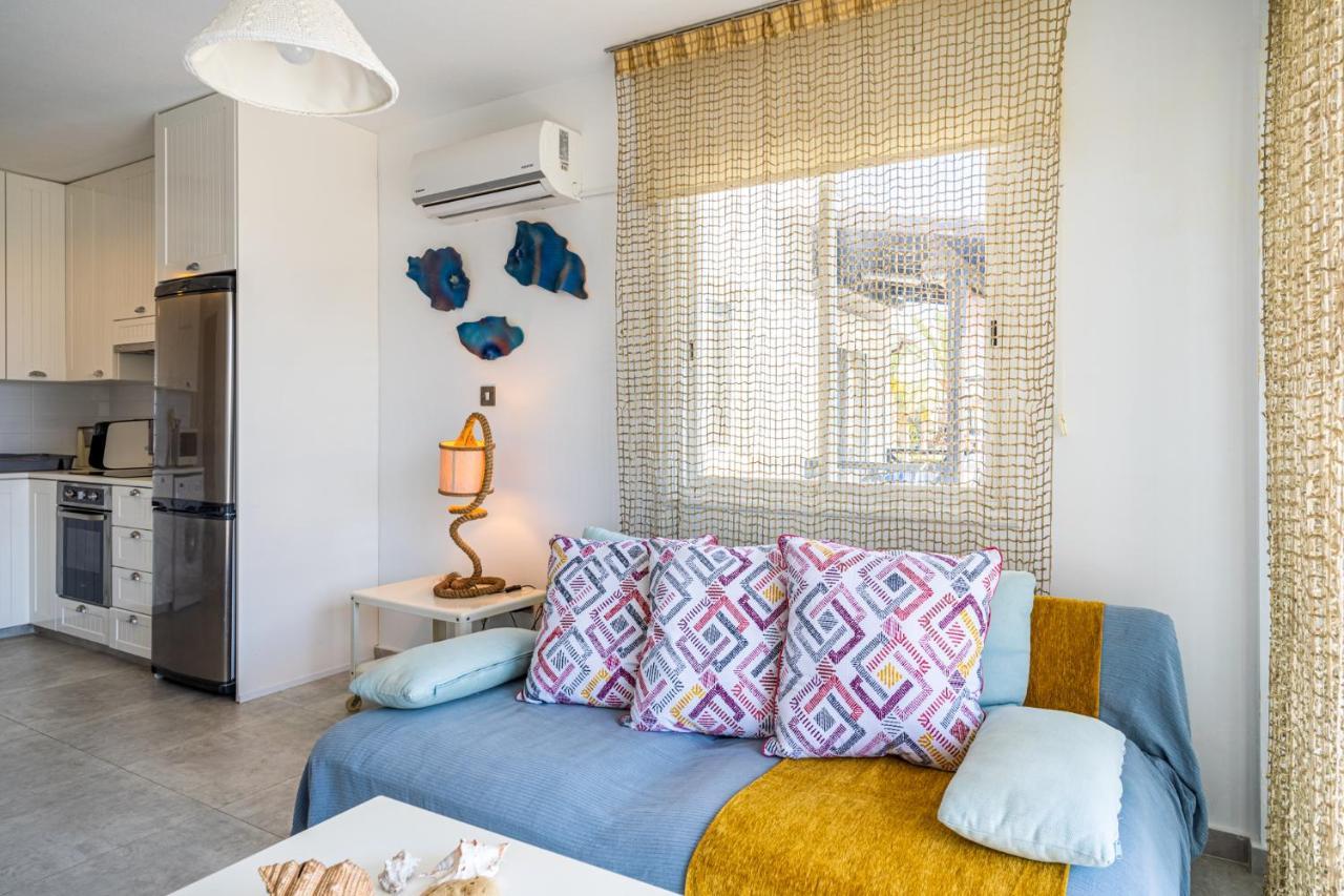 Seawaves 1- Bedroom Apartment Near Meneou Beach Larnaca Zewnętrze zdjęcie